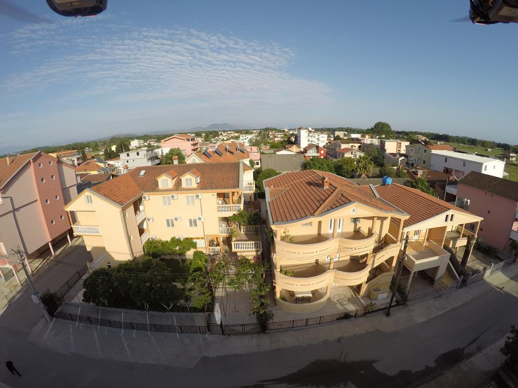 Apartments Dalila Ulcinj Buitenkant foto
