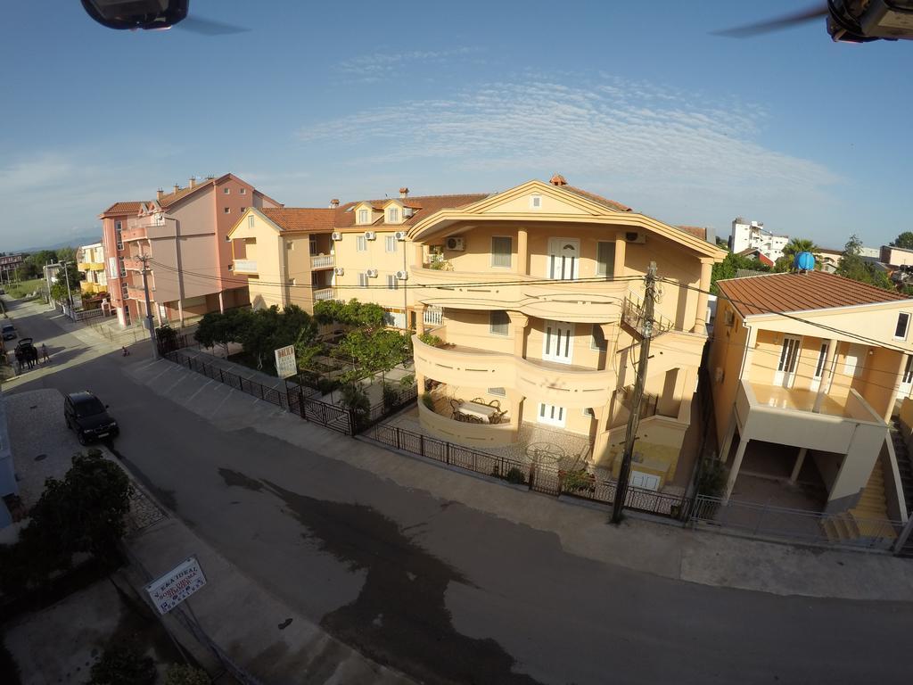 Apartments Dalila Ulcinj Buitenkant foto